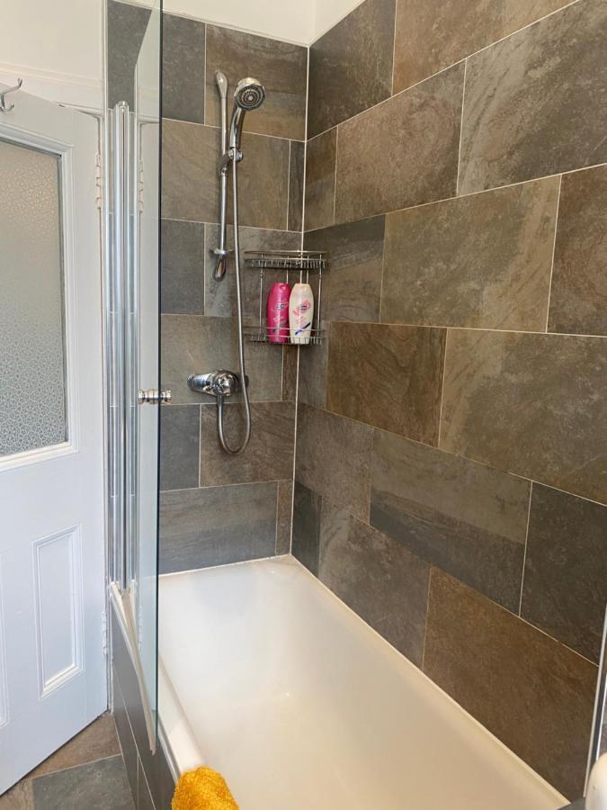 Lovely Main Door 2 Bed Edimburgo
